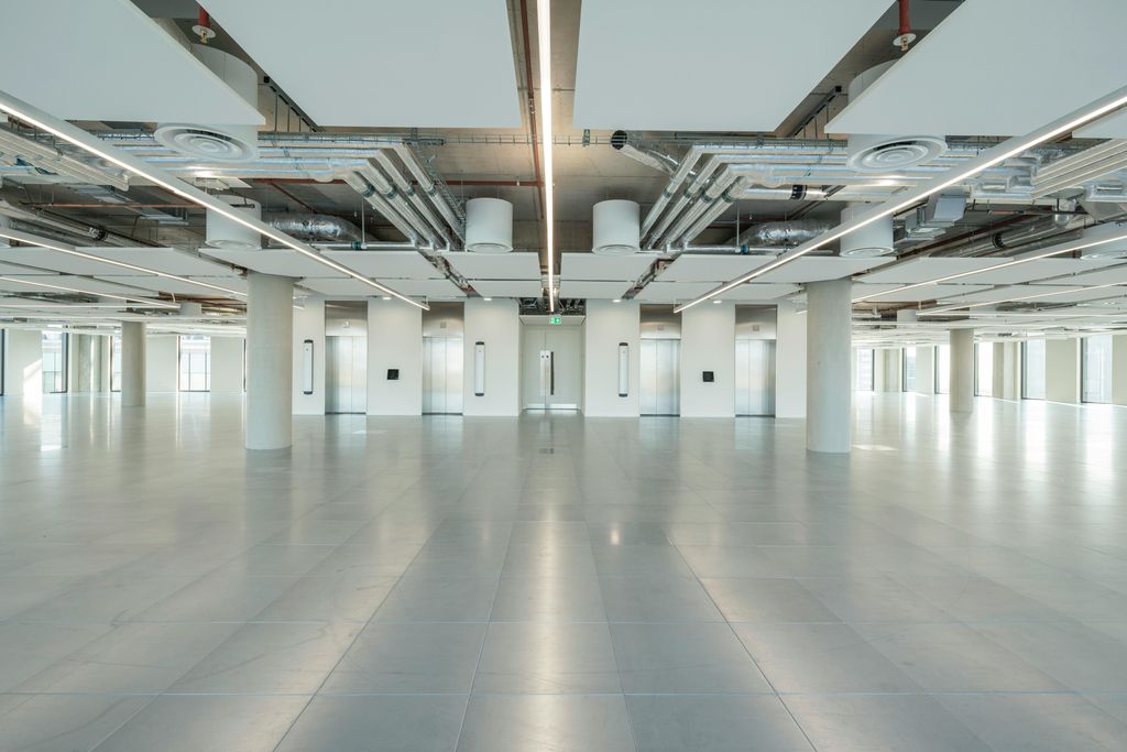 Property photo 2 of 7 MC239209324Hr.Jpg