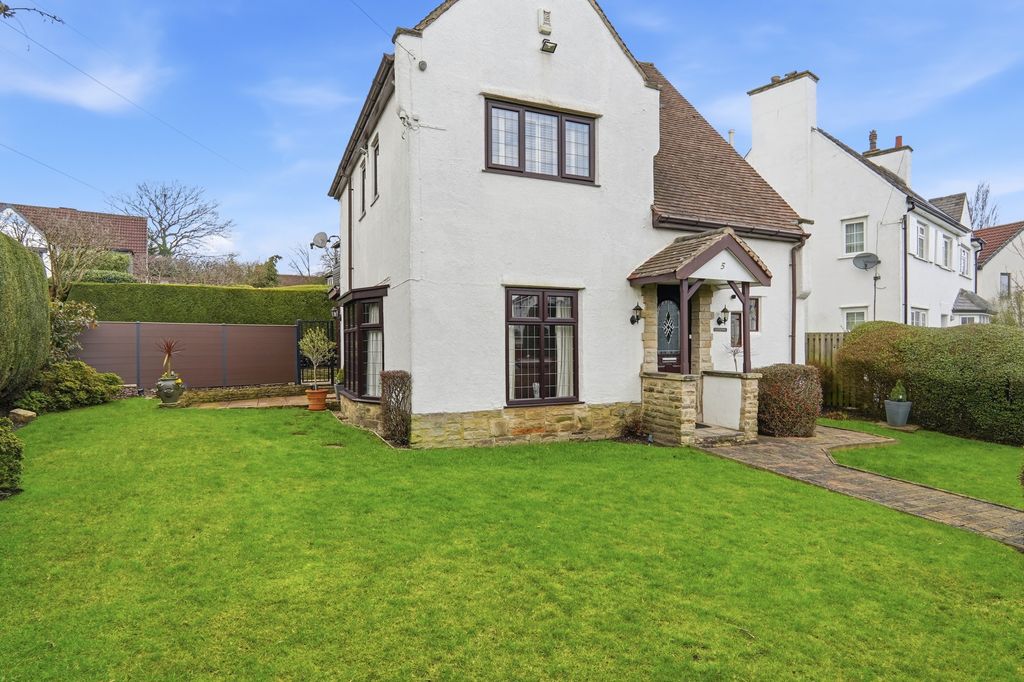 Additional image 23 of 3 bed detached house for saleWoodhall Park Drive, Pudsey LS28