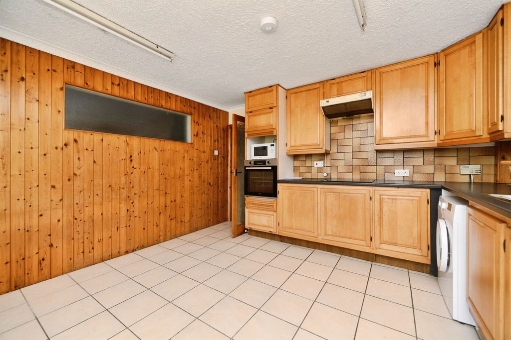 Additional image 10 of 3 bed detached bungalow for saleSeaview Road, Peacehaven BN10