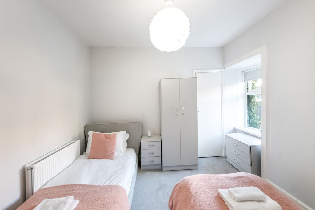 Additional image 11 of 2 bed flat for saleThe Cross, Crieff PH7