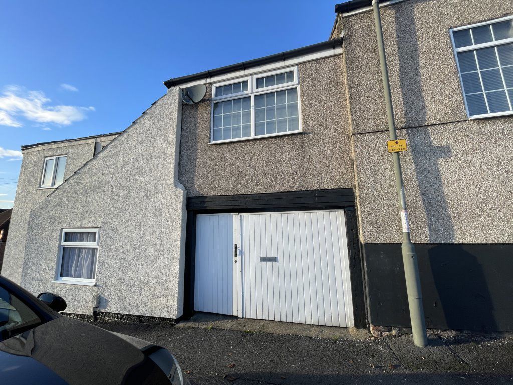 Property photo 1 of 24