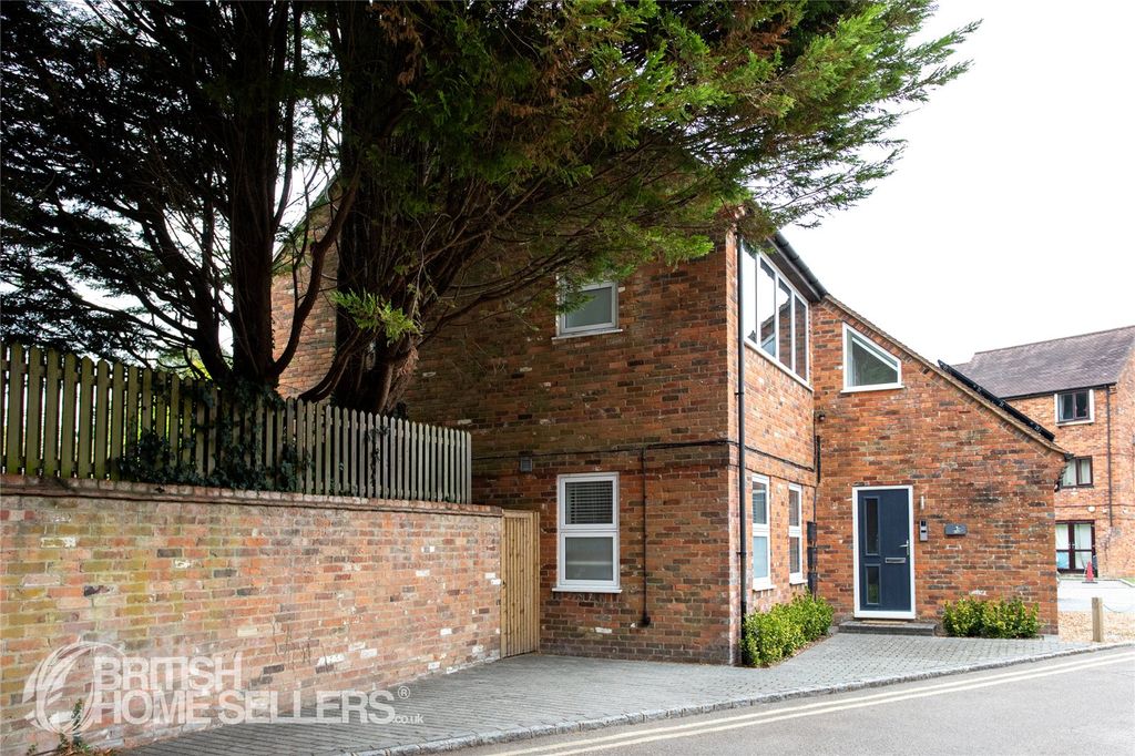 Property photo 2 of 15 Picture No. 03