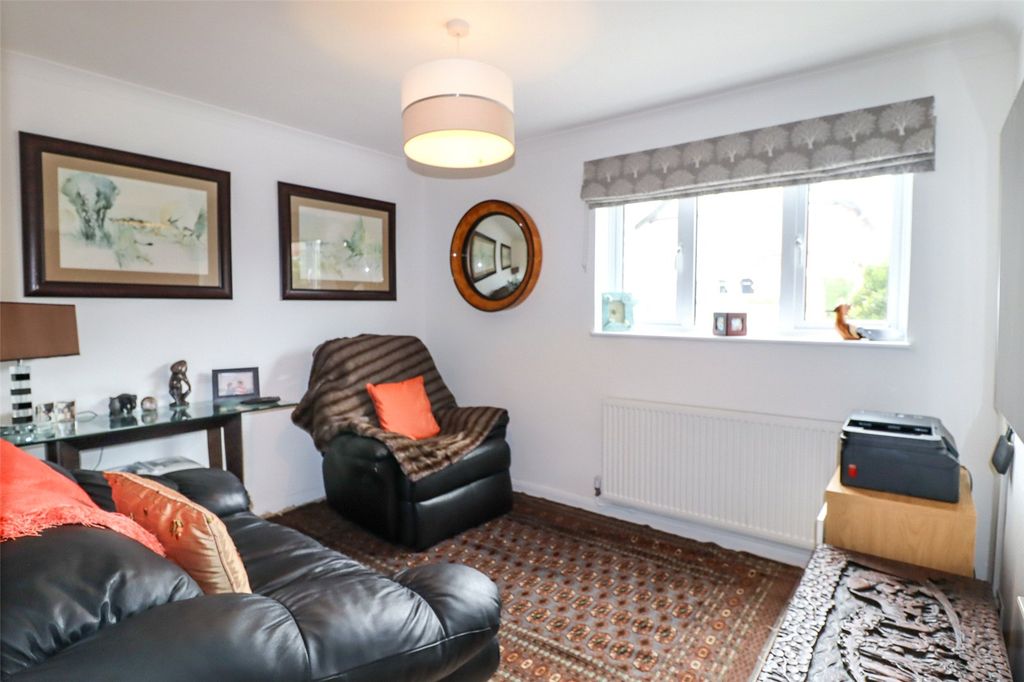 Property photo 3 of 15 Picture No. 05