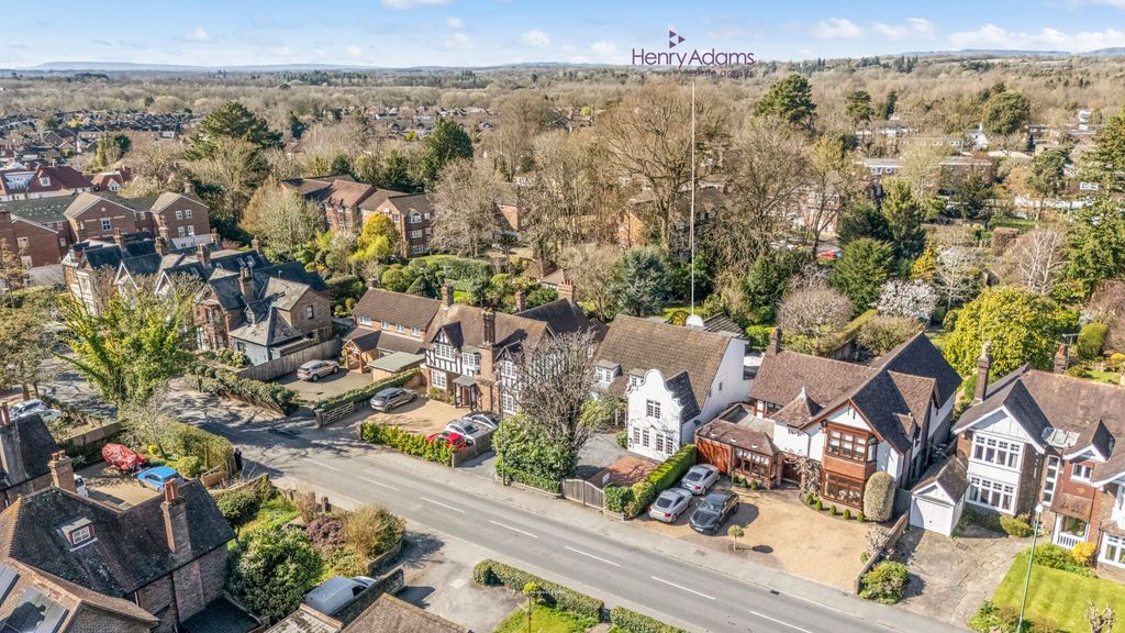 Additional image 36 of 6 bed detached house for saleWimblehurst Road, Horsham RH12