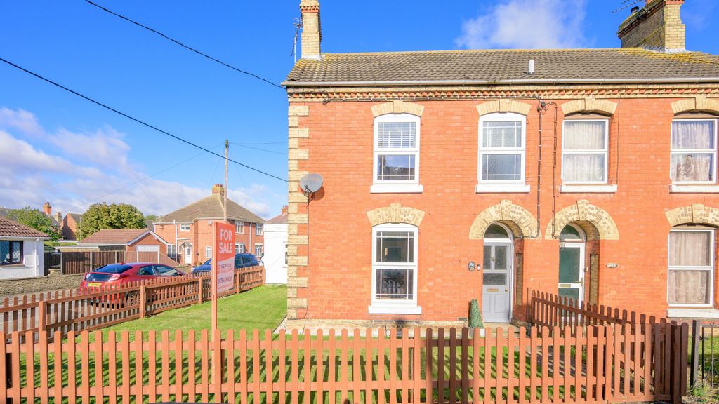 Property photo 1 of 35