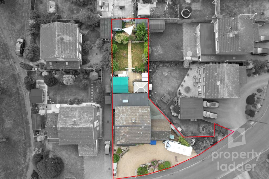 Property photo 3 of 25 Pl-7