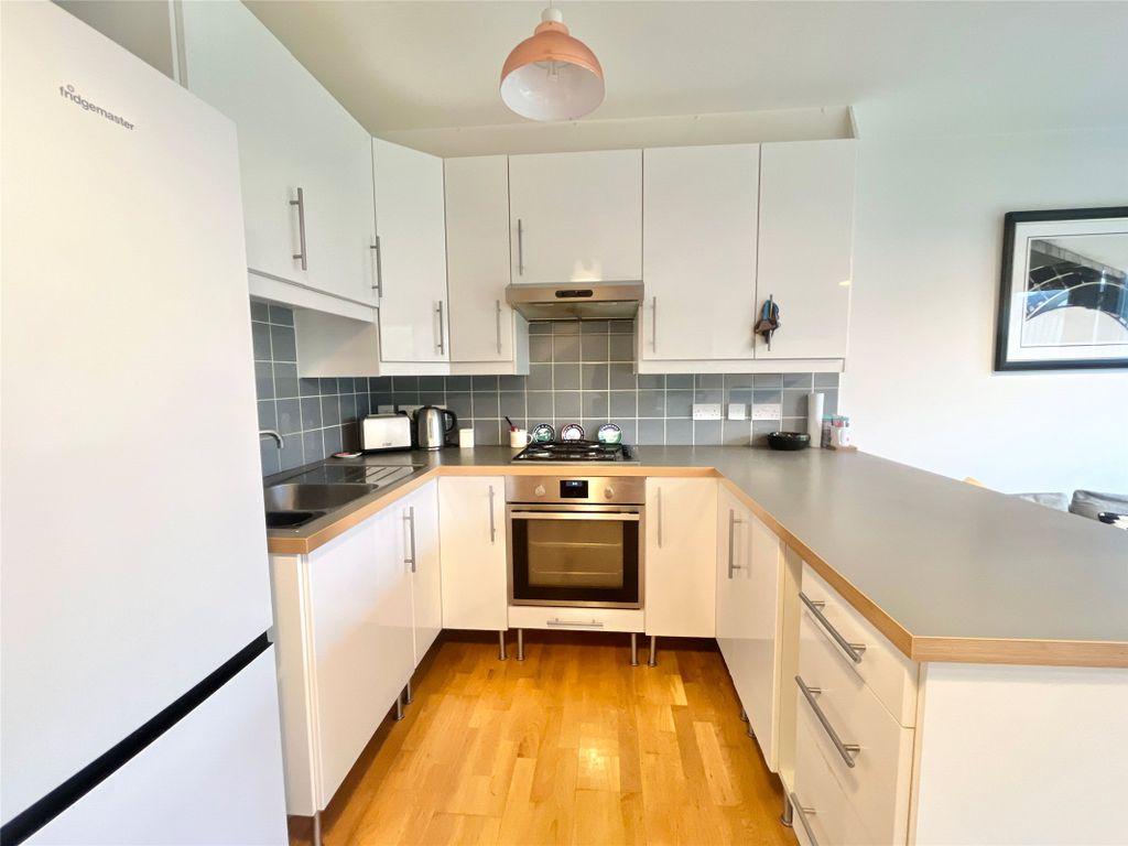 Property photo 2 of 20 Kitchen