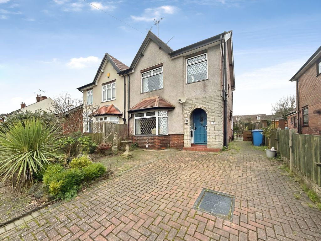 Property photo 1 of 18