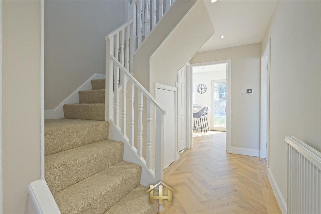 Property photo 3 of 40 40Mallaig-0006.Jpg