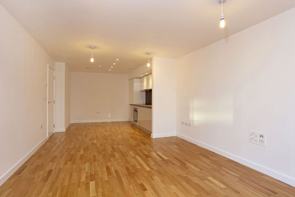 Property photo 2 of 11 Reception Room