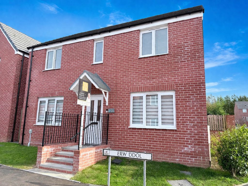 Property photo 1 of 28