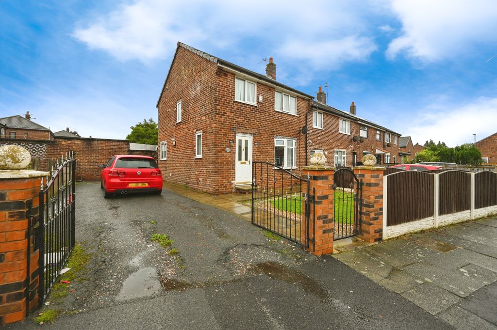 Property photo 1 of 15