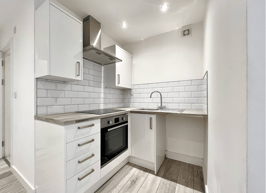 Property photo 1 of 8 Ground Floor Two Bed Flat