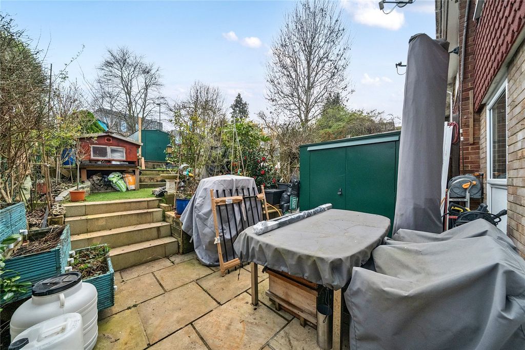 Property photo 1 of 14 Garden