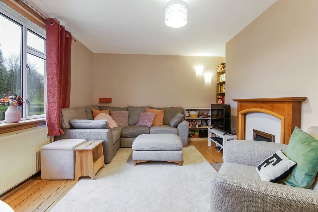 Property photo 2 of 23 Picture No. 02