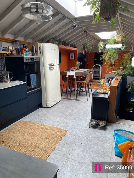 Property photo 2 of 24