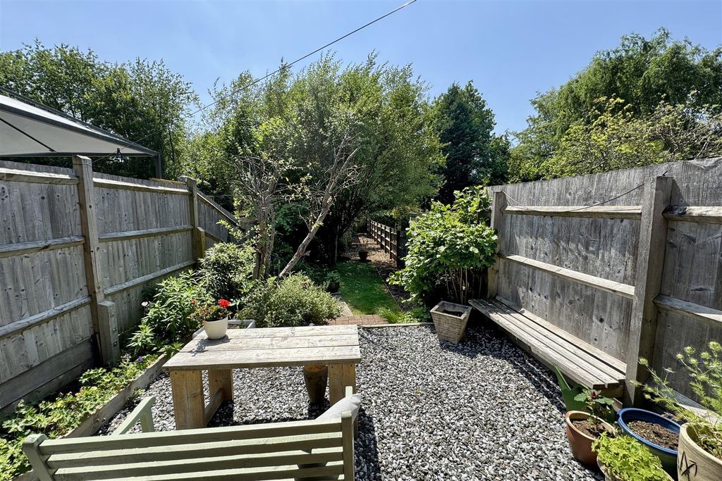 Property photo 2 of 22 Img_6058.Jpg
