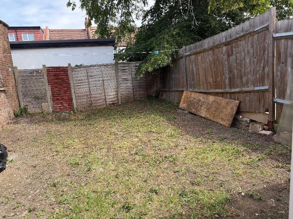 Property photo 1 of 16 Photo 15