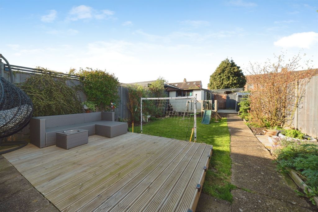 Additional image 20 of 3 bed semi-detached house for saleAncaster Avenue, Hull HU5