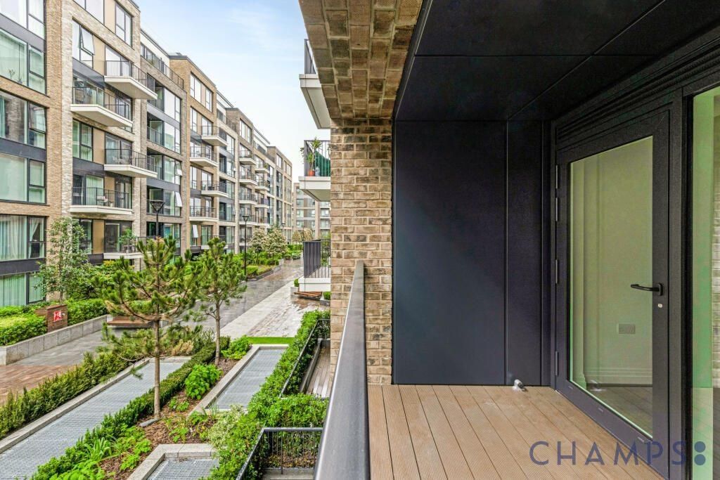 Property photo 1 of 11 Luxury 1-Bedroom Apartment With Leisure Facilities | Chelsea Creek, Sw6