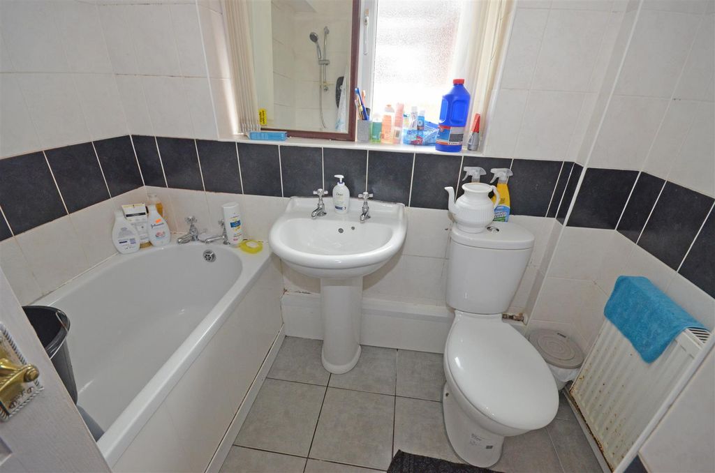 Property photo 3 of 12 06.Jpg