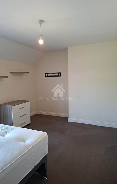 Property photo 2 of 2