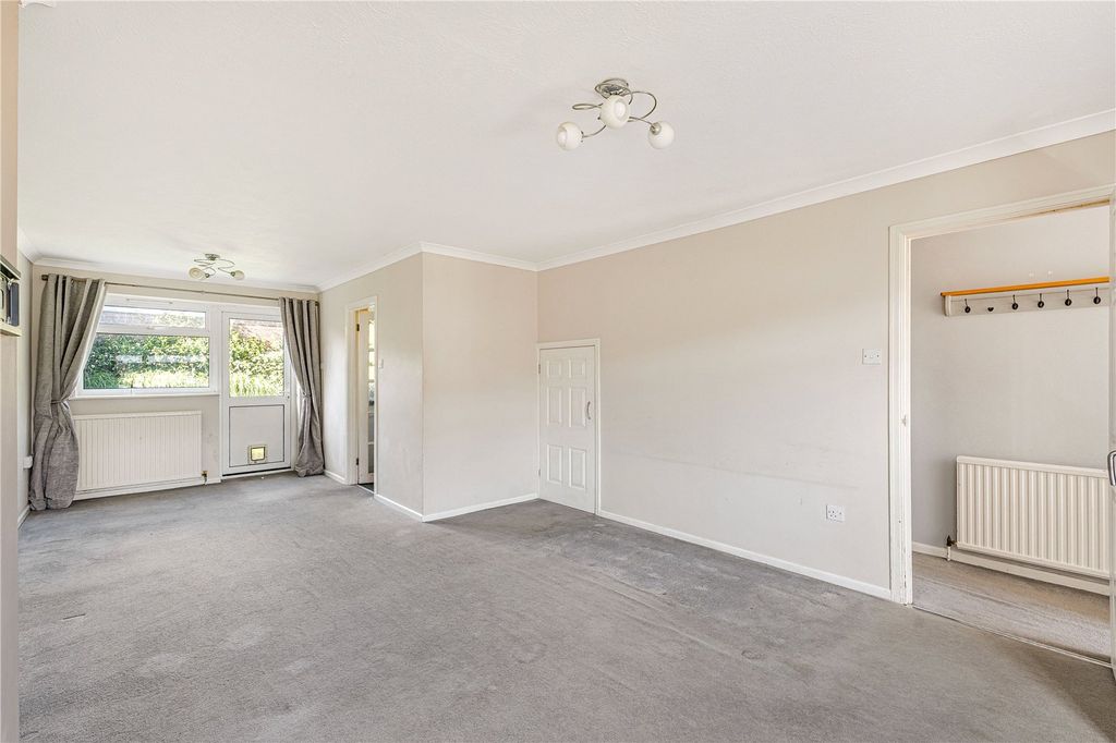 Property photo 3 of 15 Picture No. 05
