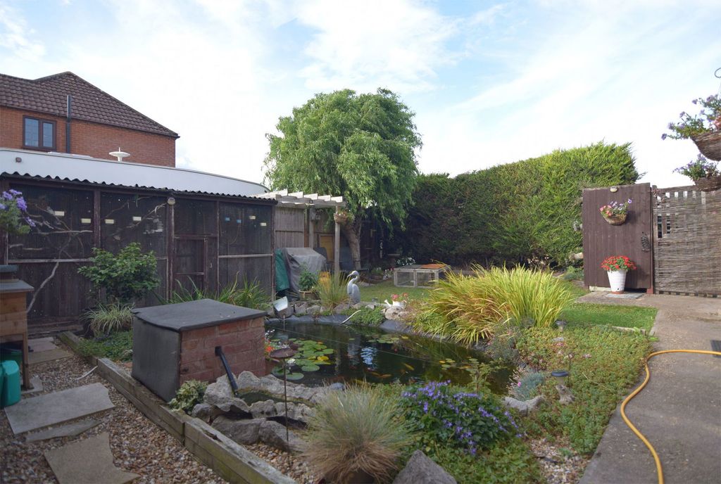 Property photo 3 of 18
