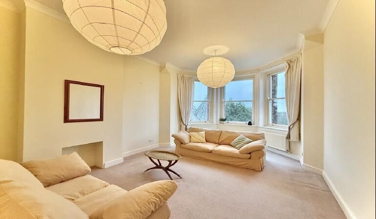 Property photo 3 of 17 Living Room