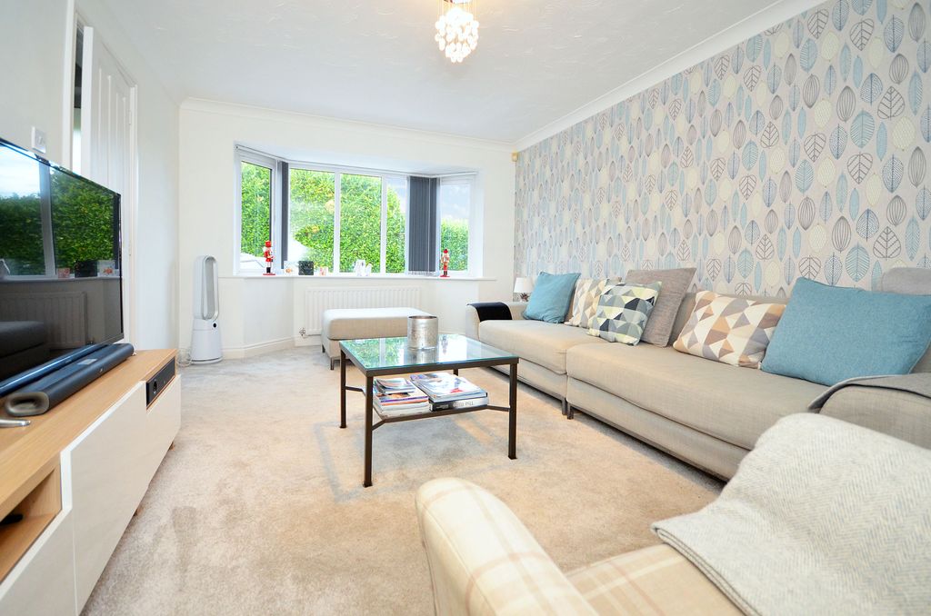 Property photo 2 of 19