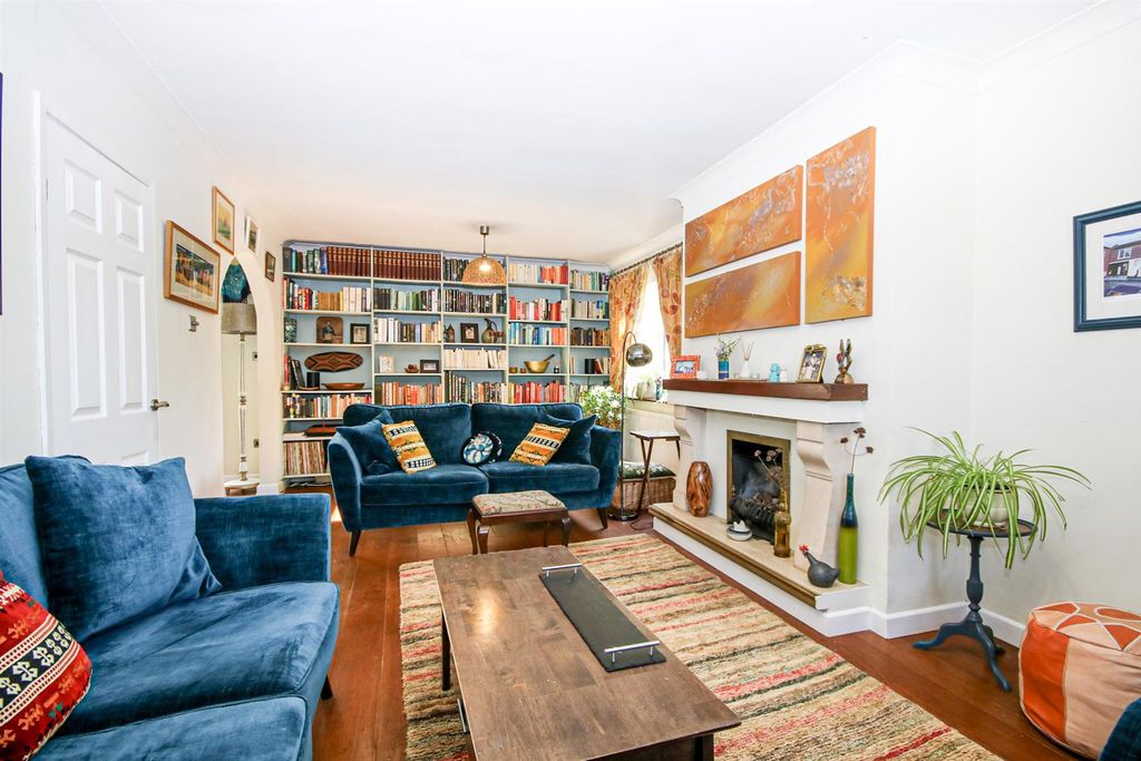 Property photo 2 of 28 20-Img_0042.Jpg