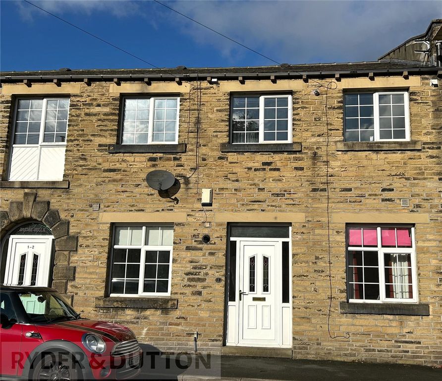 Property photo 1 of 17 External