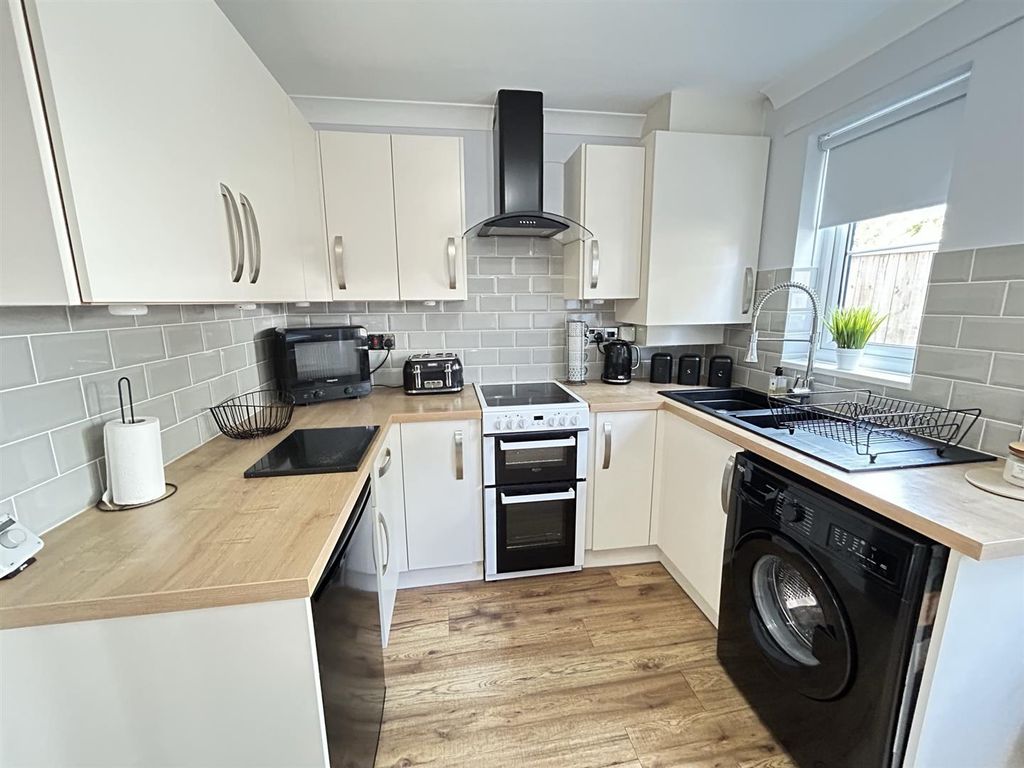 Property photo 3 of 10 Img_0666.Jpeg