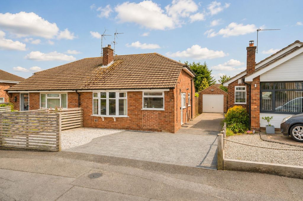 Property photo 1 of 17 7A4F057E-3251-487B-B681-cc431Abd7Ccd.Png