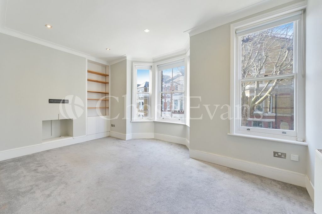 Property photo 2 of 12 Picture No. 09