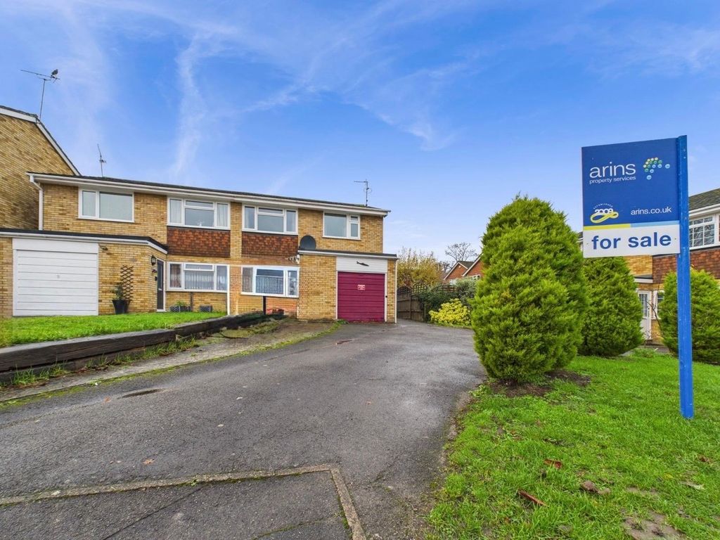 Property photo 3 of 9