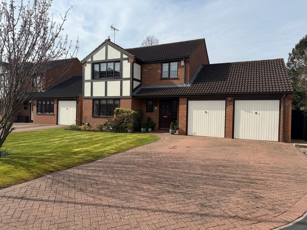 Property photo 1 of 17