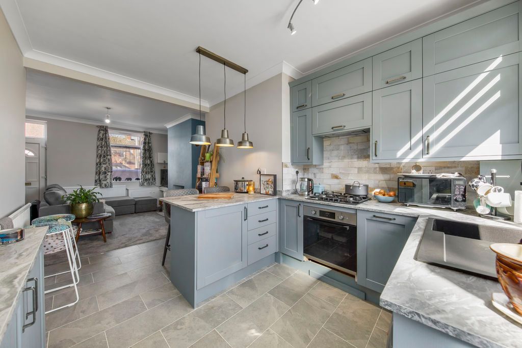 Property photo 1 of 25 Kitchen