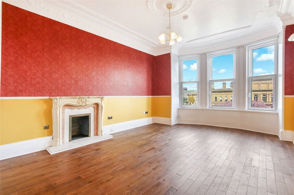 Property photo 2 of 15 Picture No. 04
