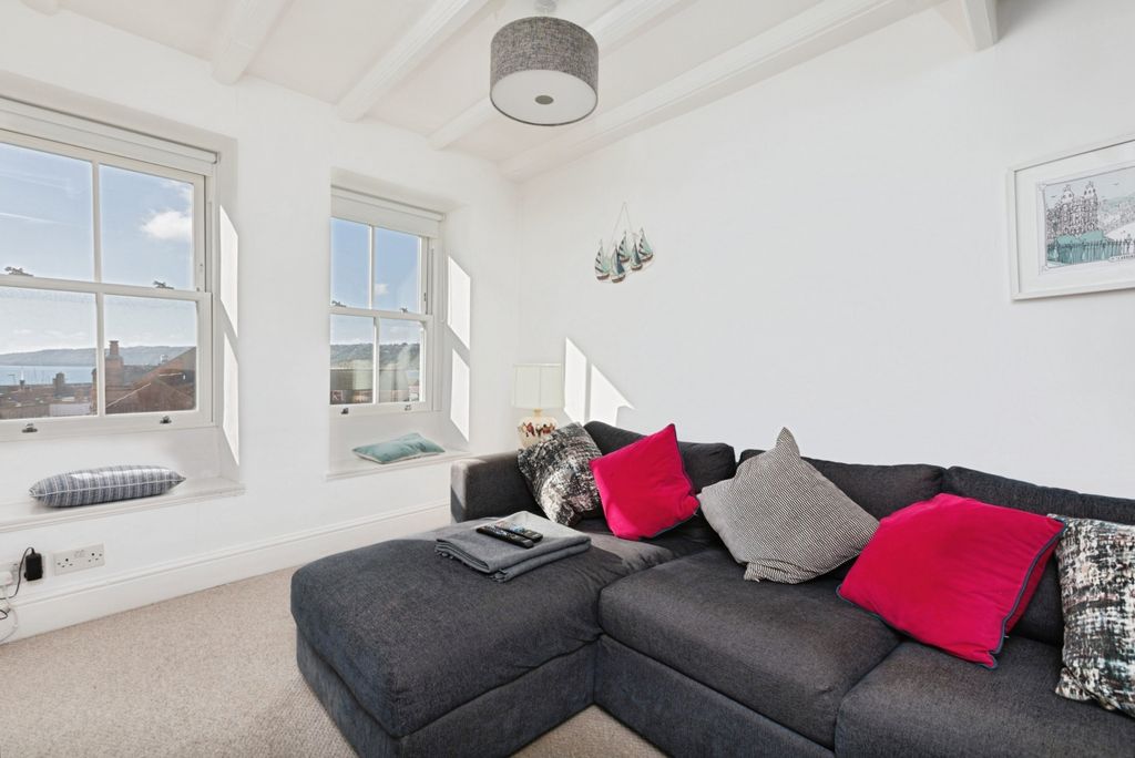 Property photo 2 of 15 Image 2