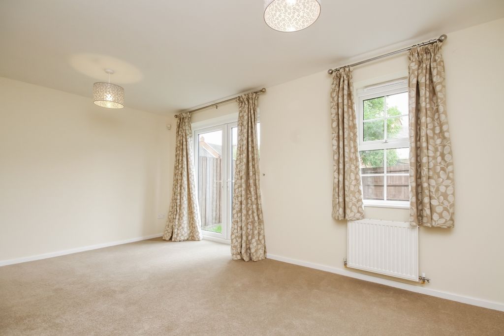 Property photo 3 of 9 94697