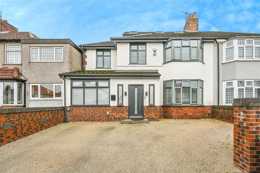 Property photo 1 of 32 Photo