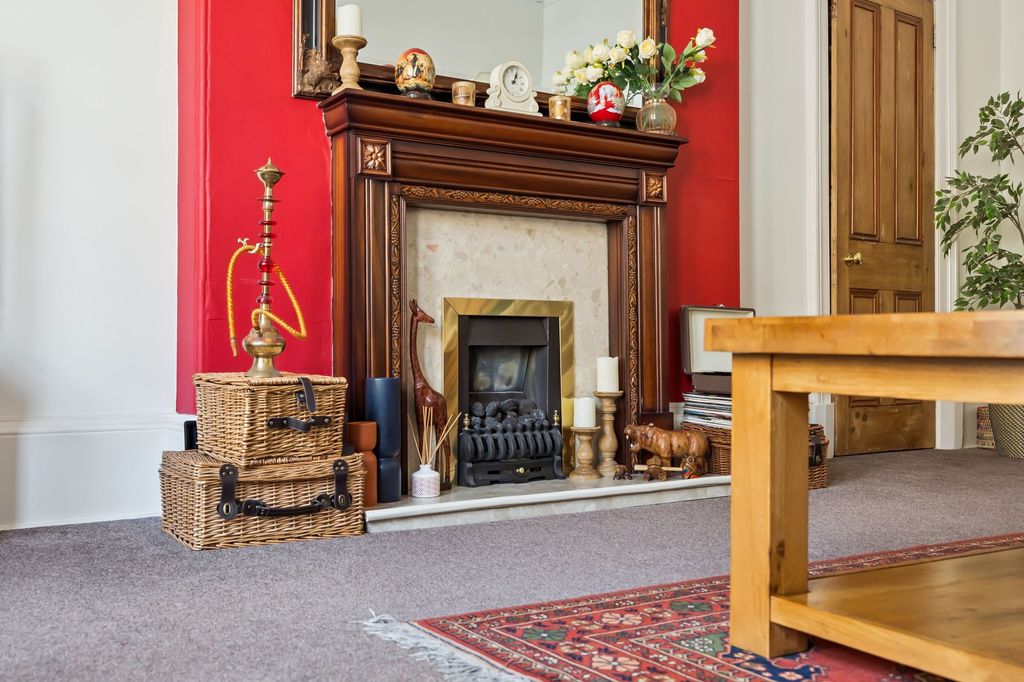 Additional image 5 of 3 bed flat for saleDowanside Road, Flat 0/1, Dowanhill, Glasgow G12