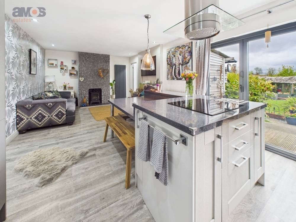 Property photo 3 of 17 4013566