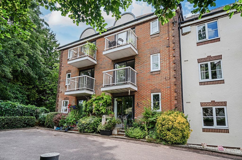 Property photo 1 of 9 1493693-22-6A5F81...