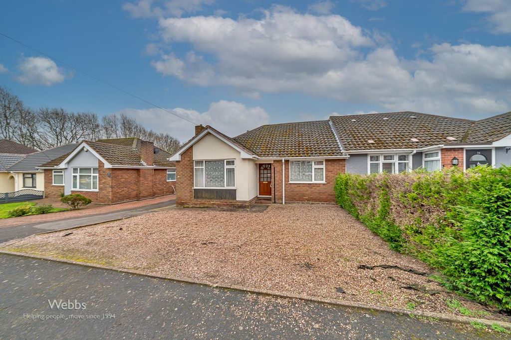 Property photo 1 of 18 Â© Webbs Estate Agents Â© (73 Of 155).Jpg