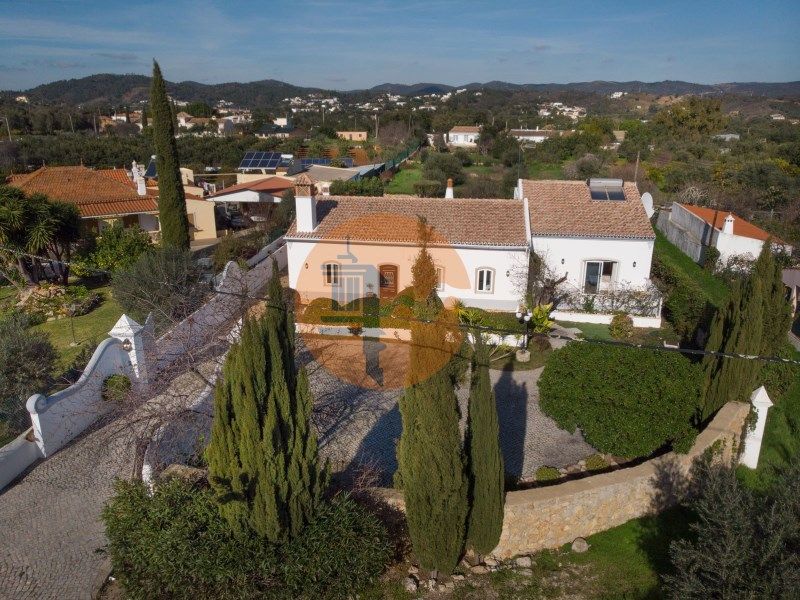 Property photo 1 of 80