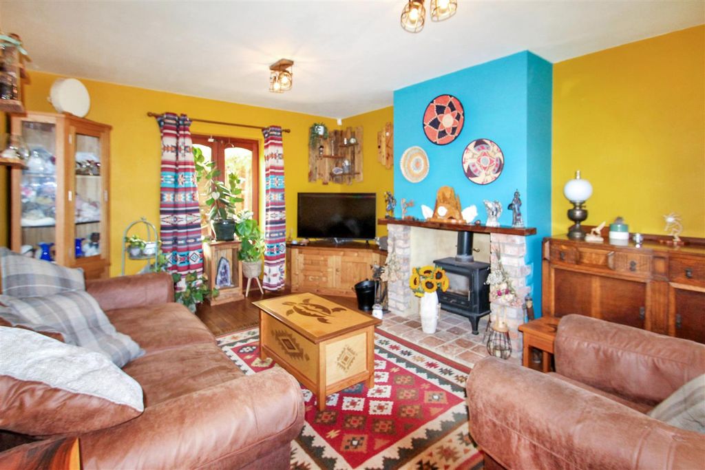 Property photo 2 of 30 Img_1552.Jpg