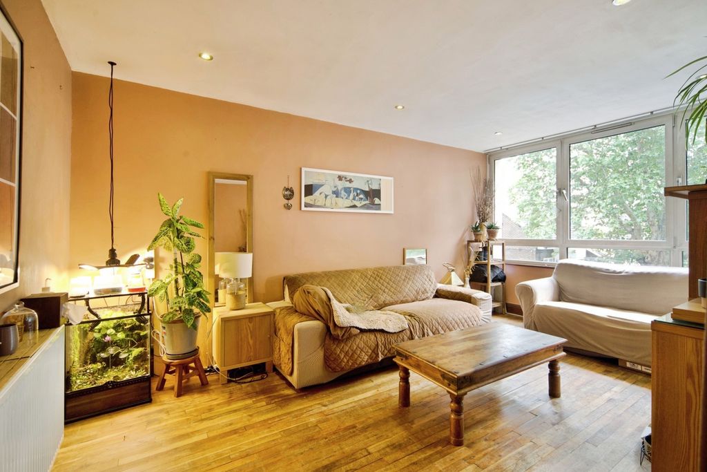 Property photo 1 of 17 Photo