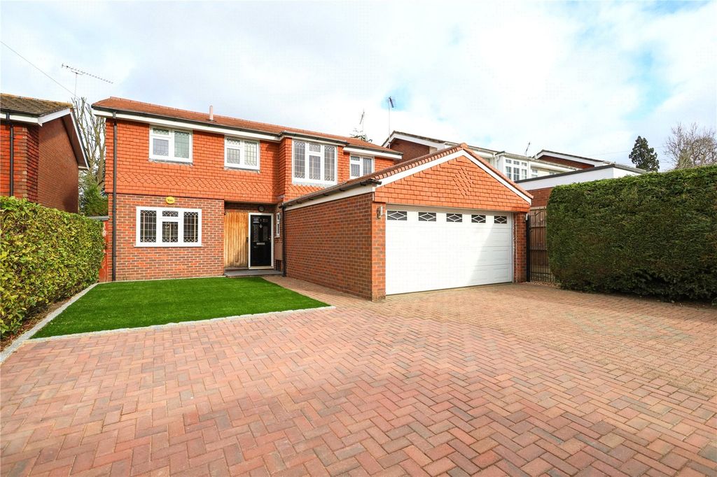 Property photo 1 of 16 Front Aspect